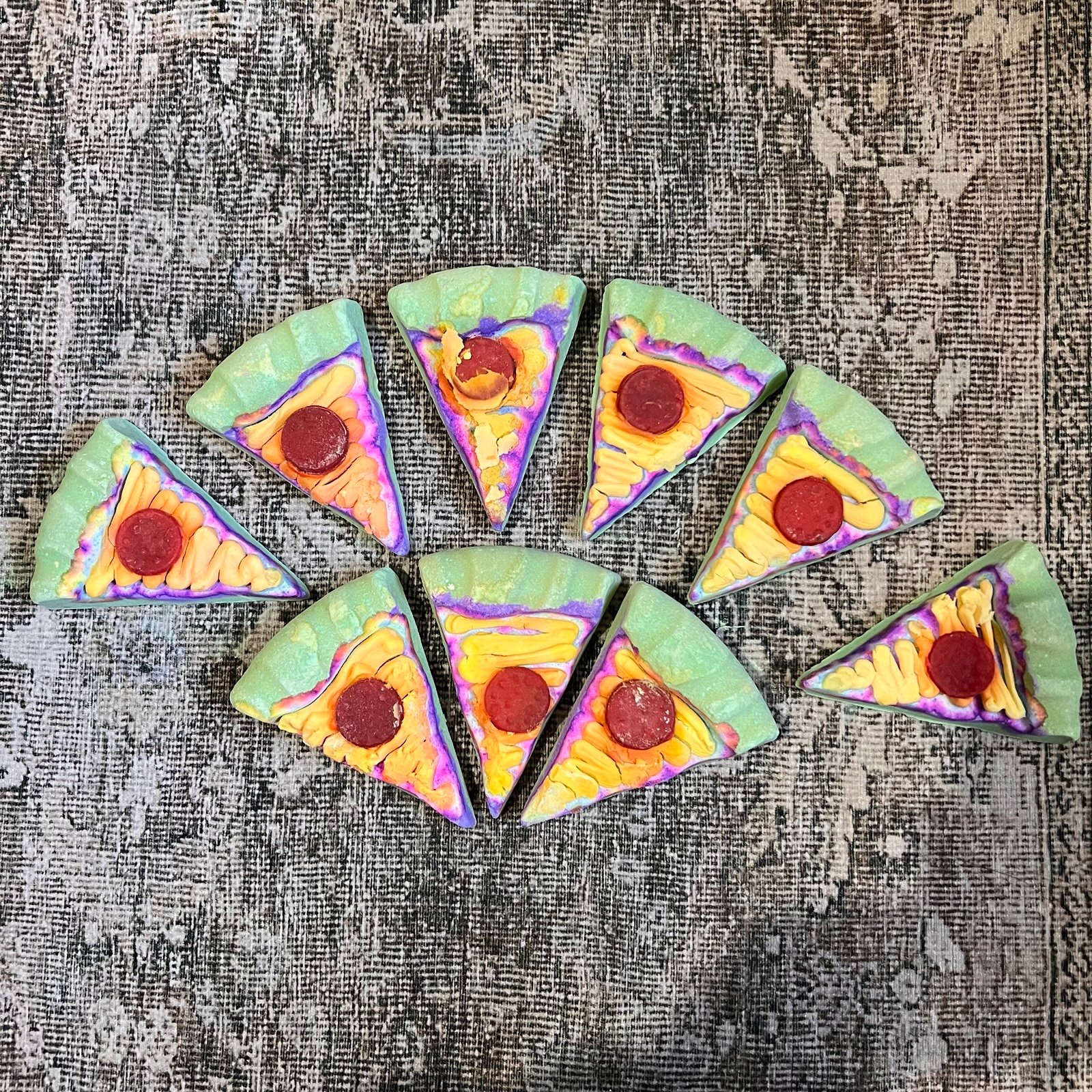 Lush Teenage Mutant Ninja Turtles, pizza bath bombs