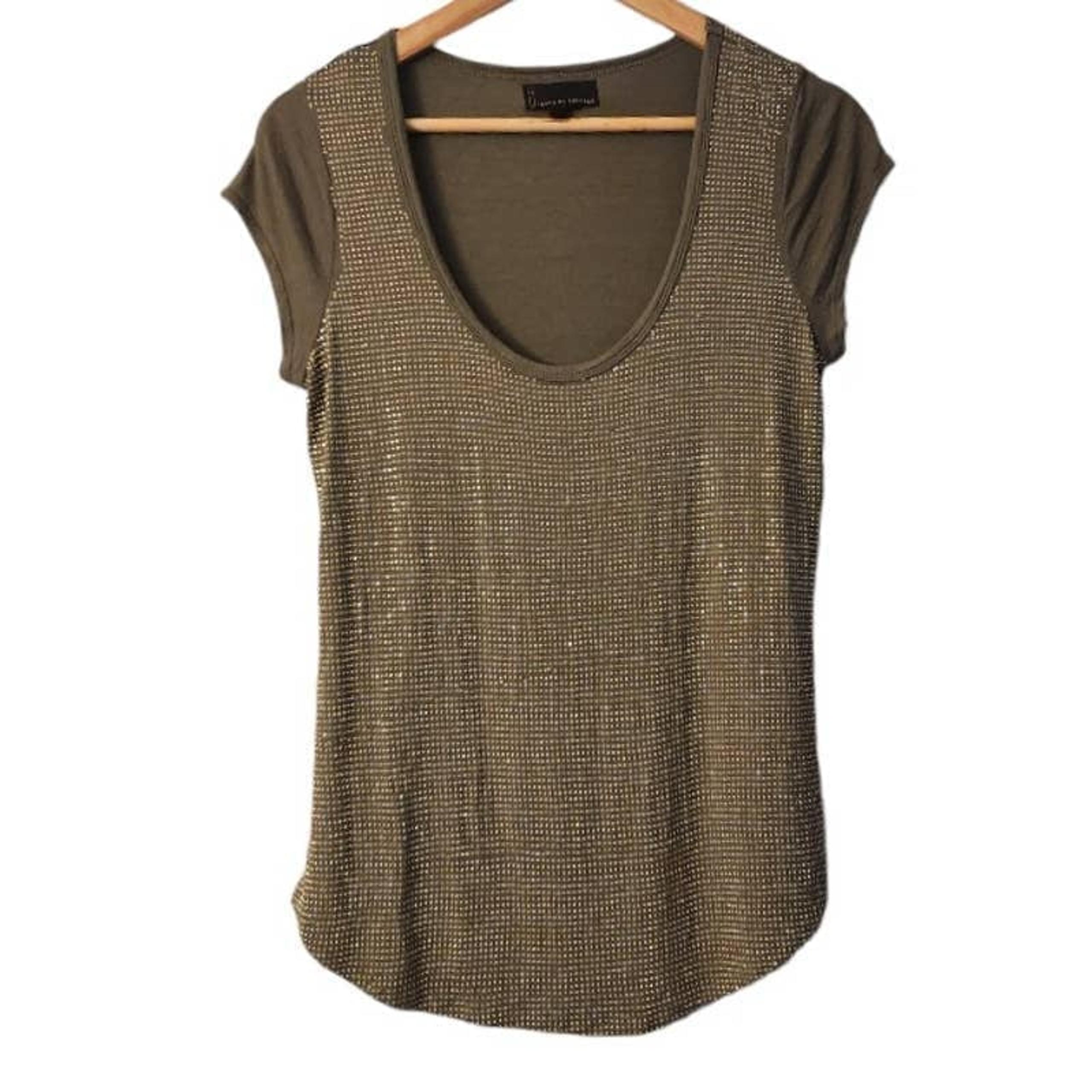 I Jeans By Buffalo green shirt gold embellishments scoop neck size medium