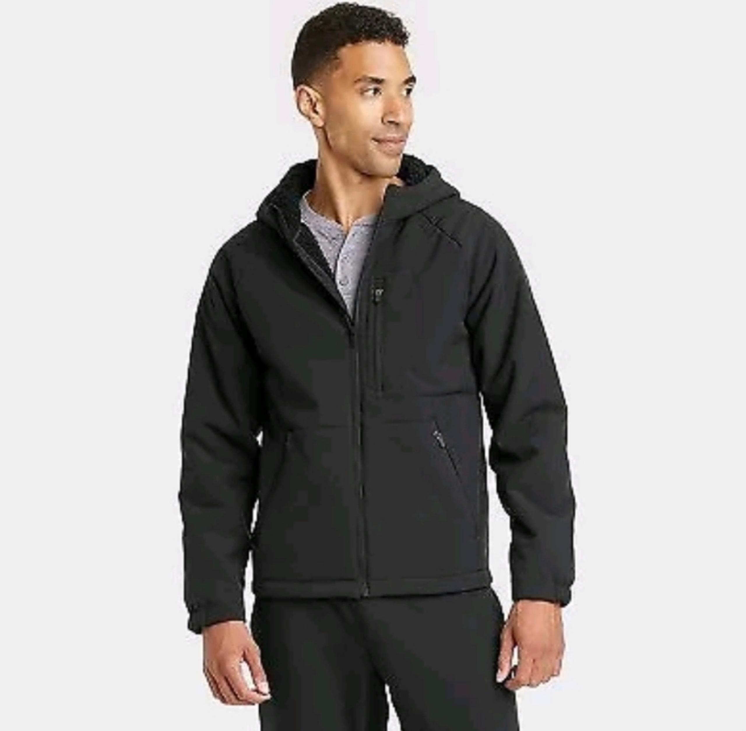 Men’s All in Motion Black Softshell Sherpa Light Jacket ( size S )