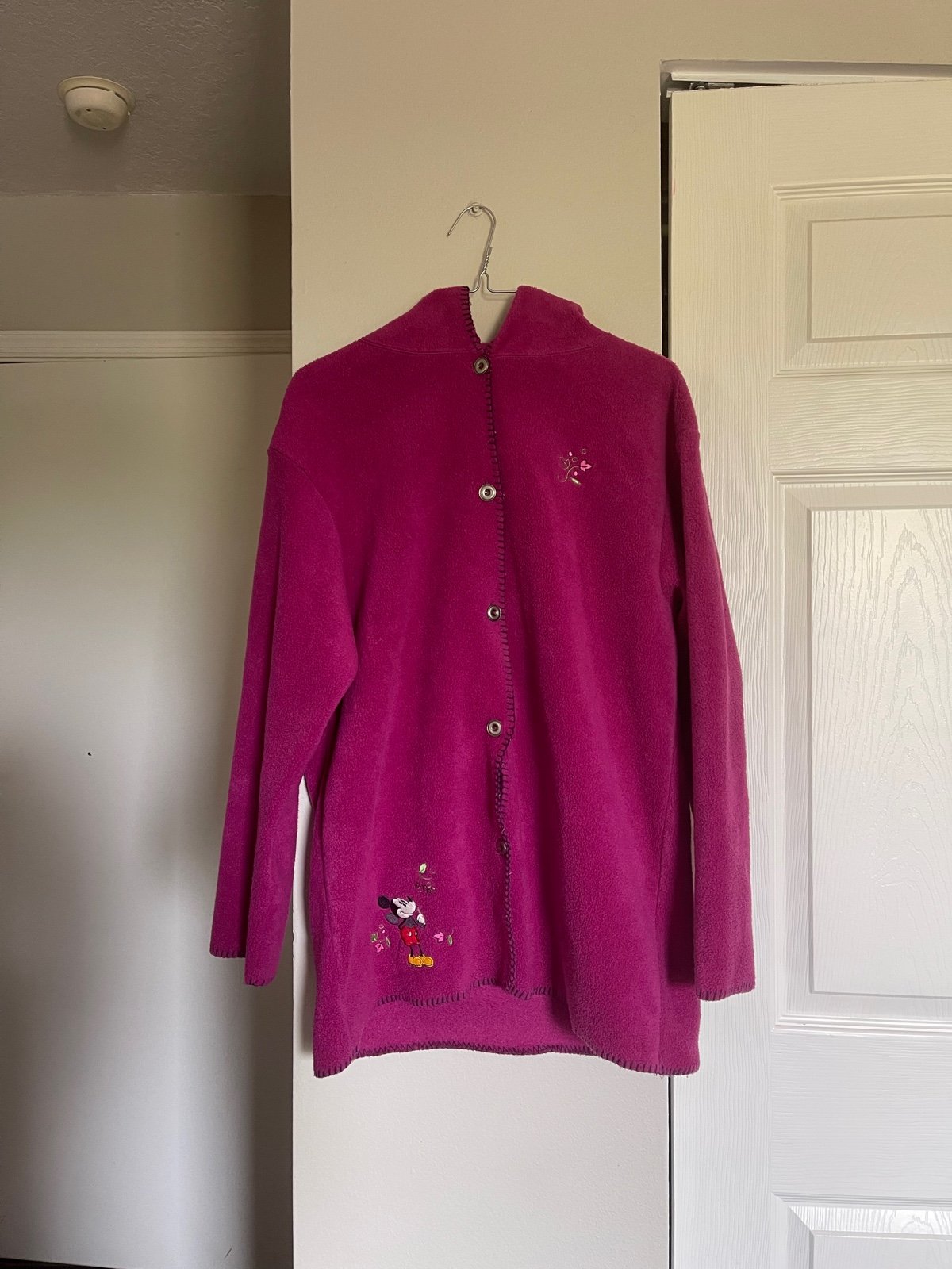 The Disney Store Women’s Medium Pink Winter Button Fleece Jacket Mickey Mouse