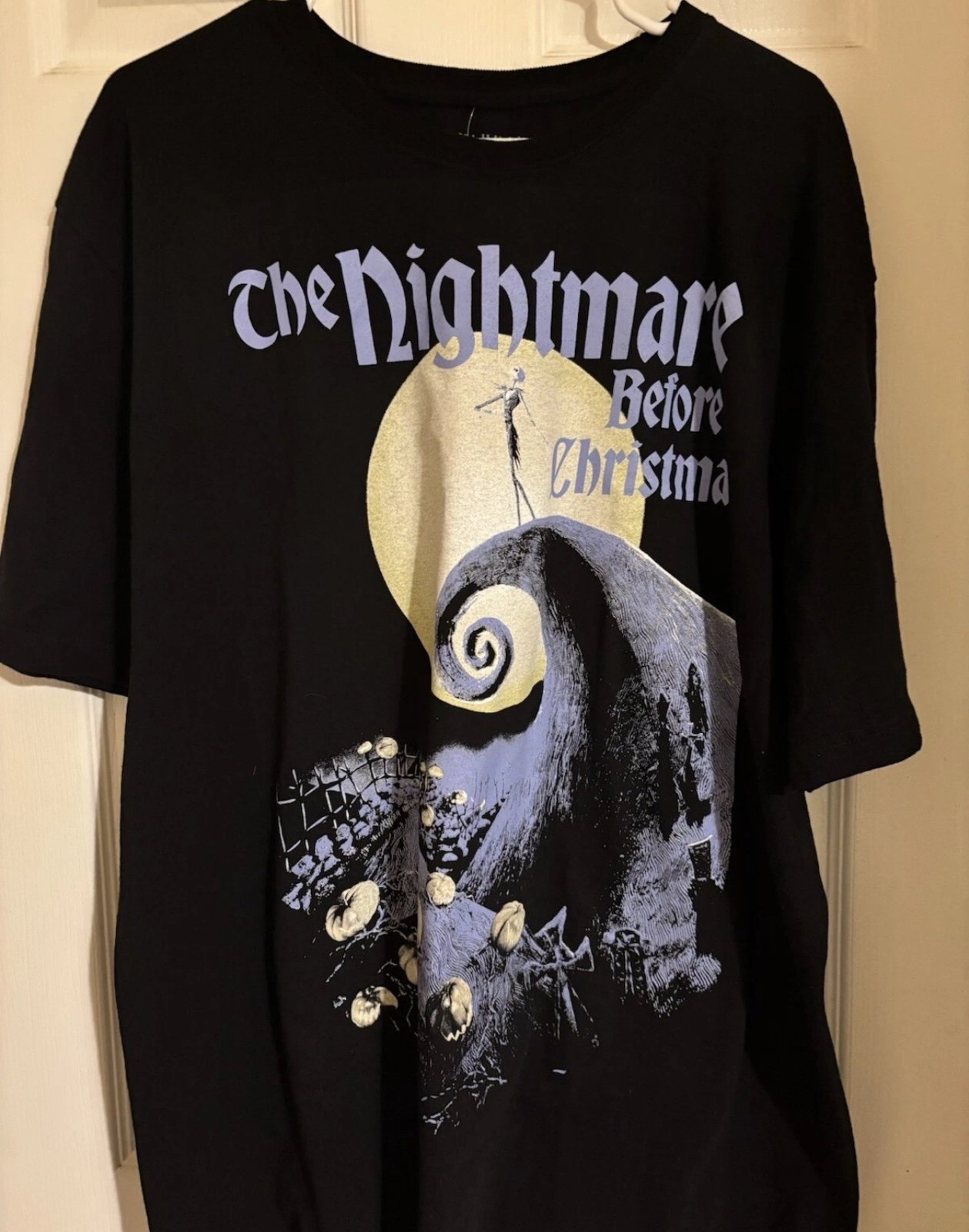The Nightmare Before Christmas BoxLunch Exclusive Graphic T-shirt Size XL