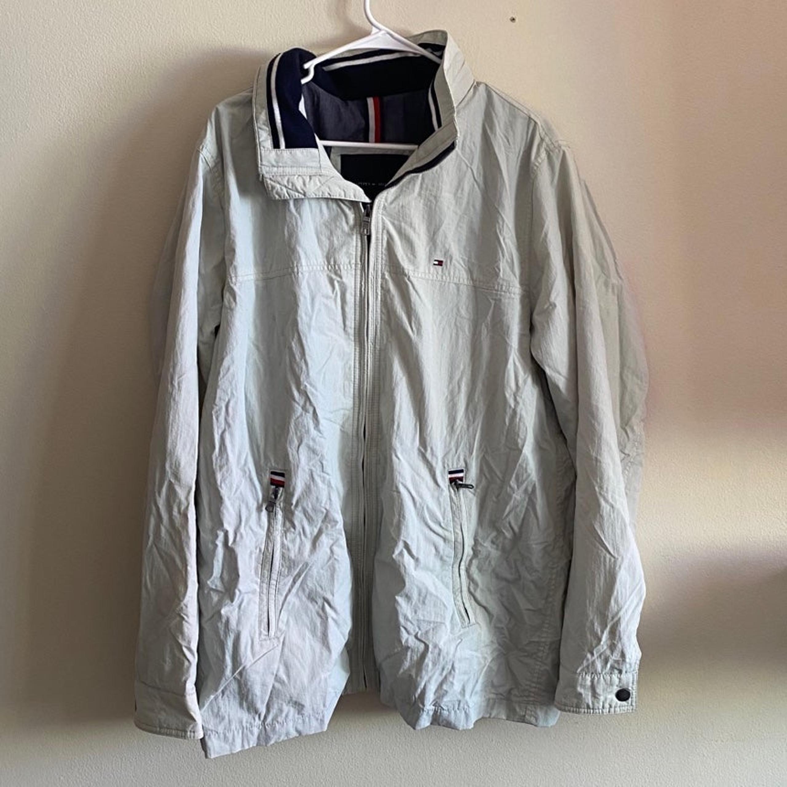 Tommy Hilfiger Men’s Rain Jacket