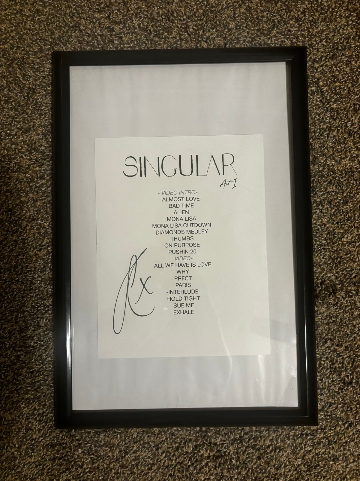 Sabrina Carpenter The Singular Tour Signed Setlist