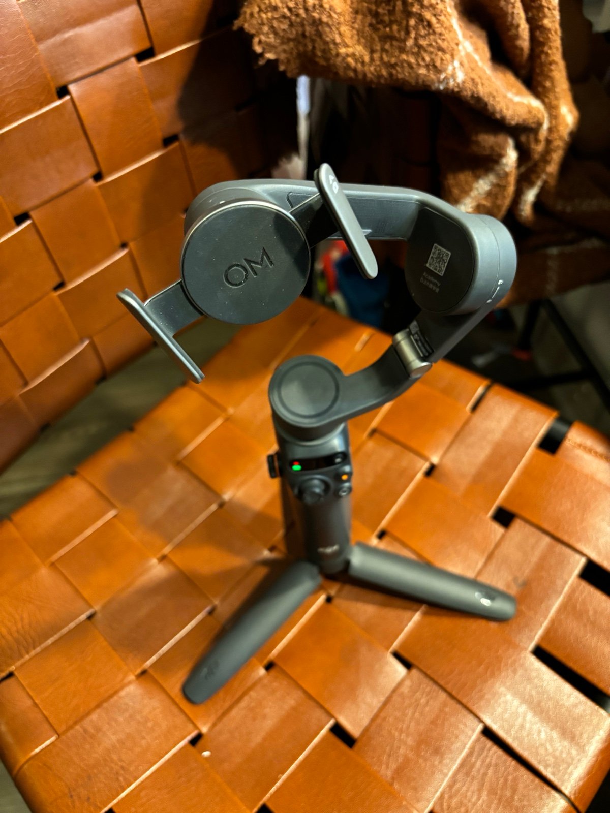 DJI osmo mobile 6