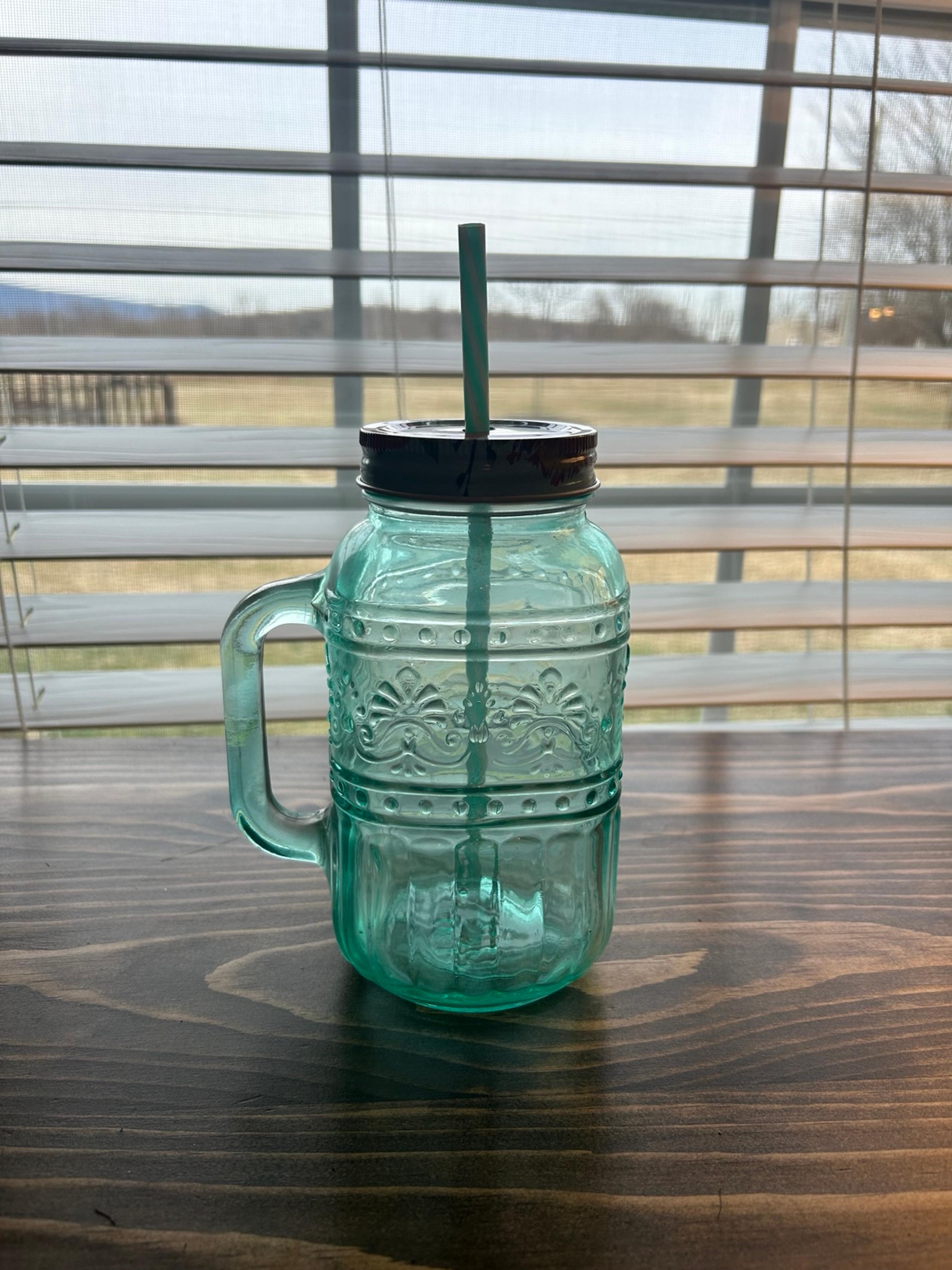 Pioneer woman glass cup