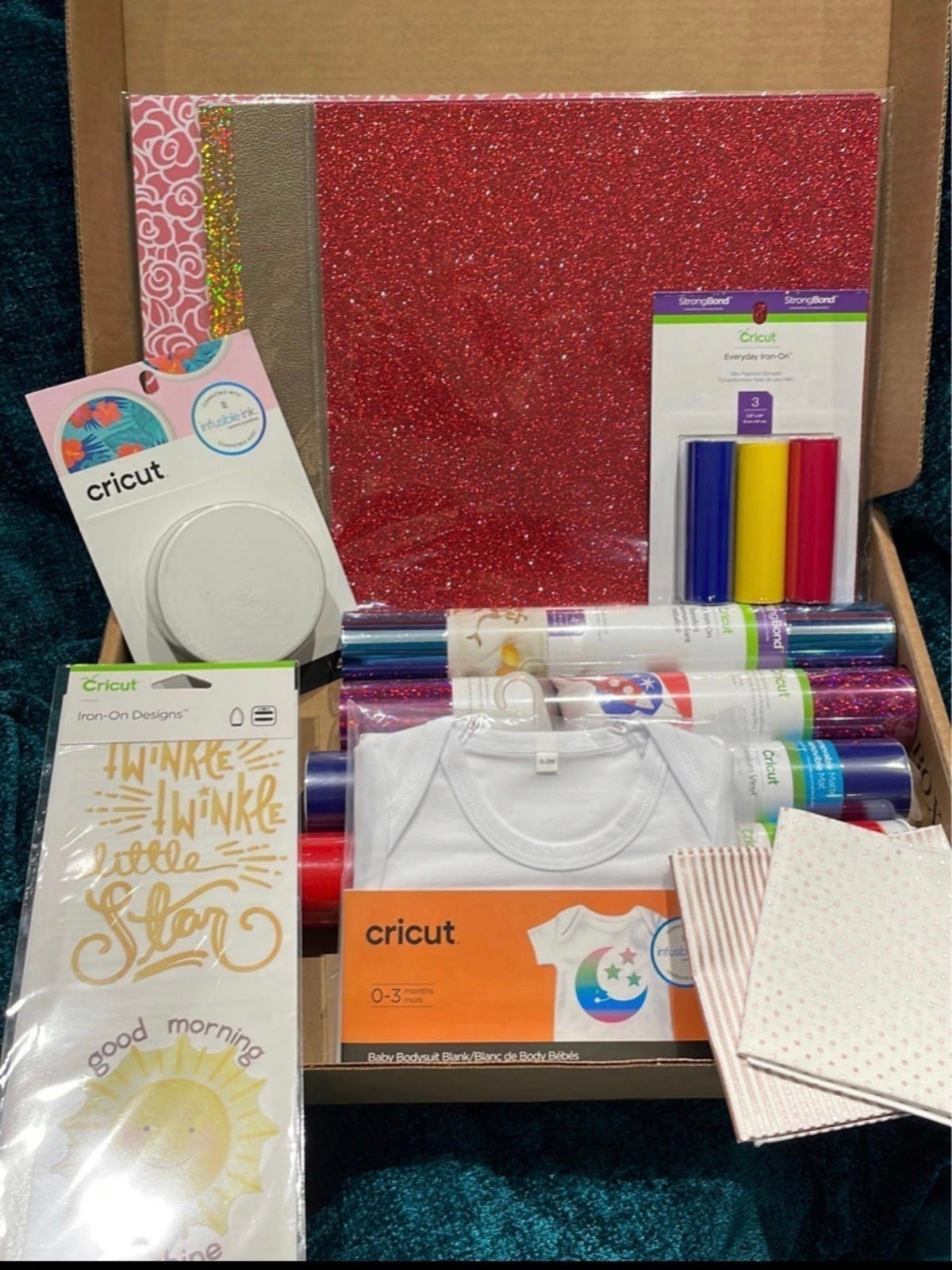 Cricut, Bundle