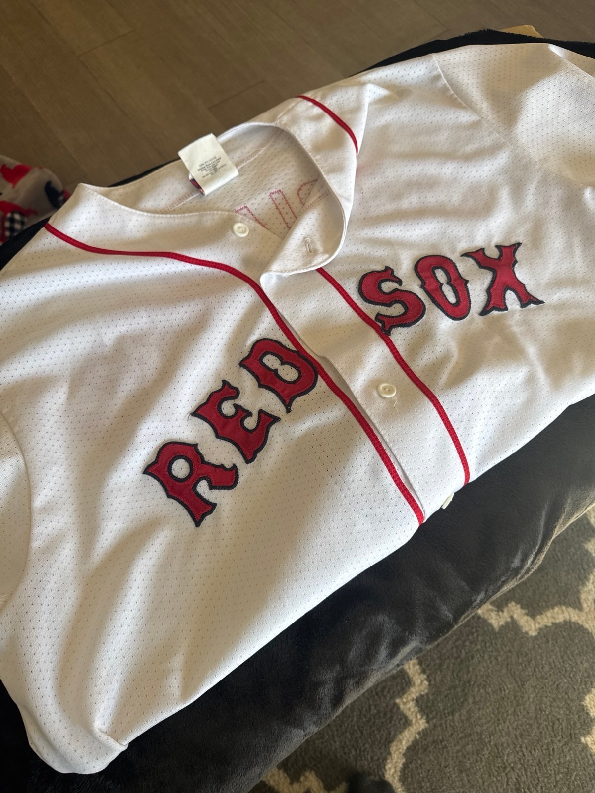Nomar Garciaparra Red Sox jersey