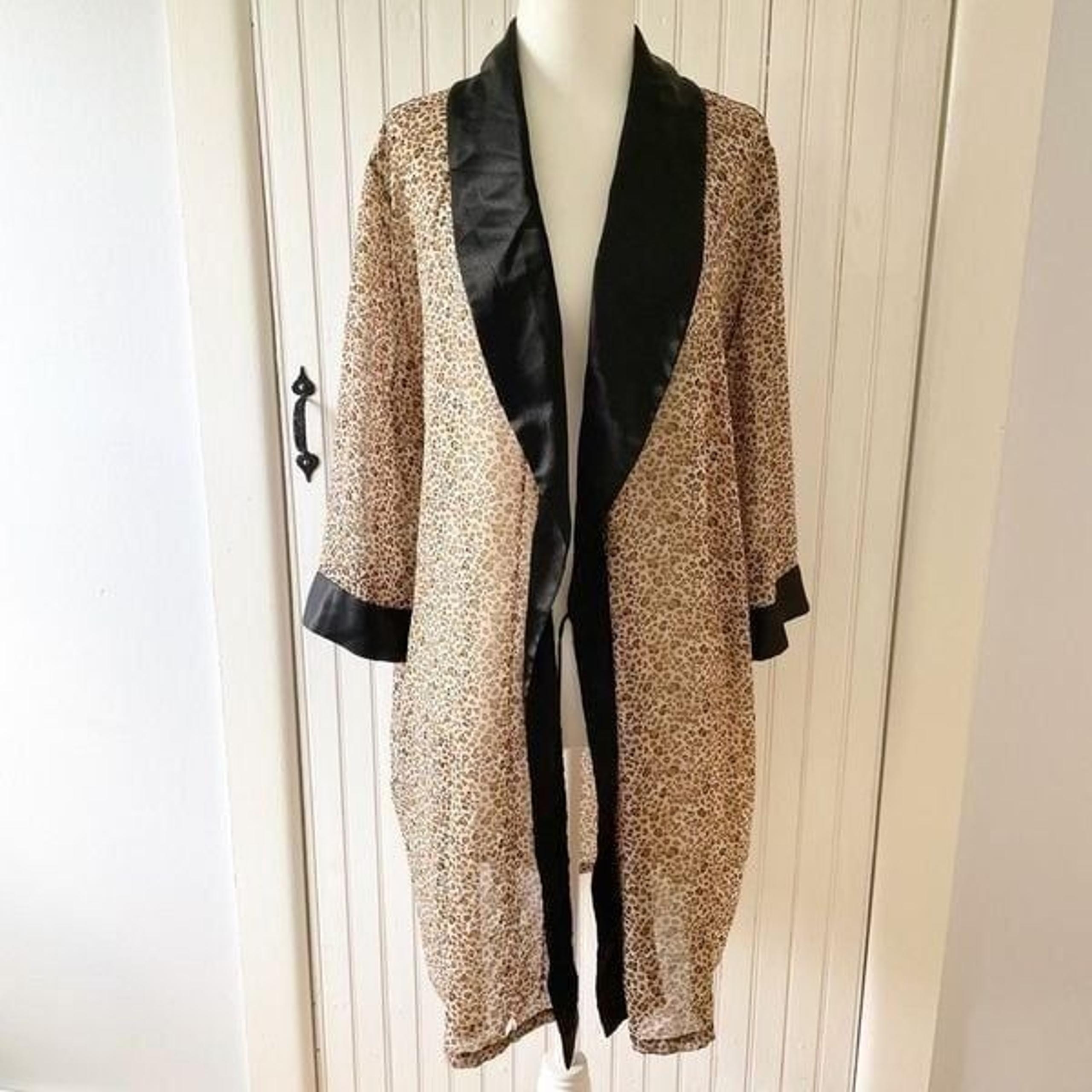 Vintage Cheetah Robe medium