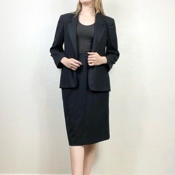 Vintage Evan Picone Black Wool Blazer & Skirt Suit Set
