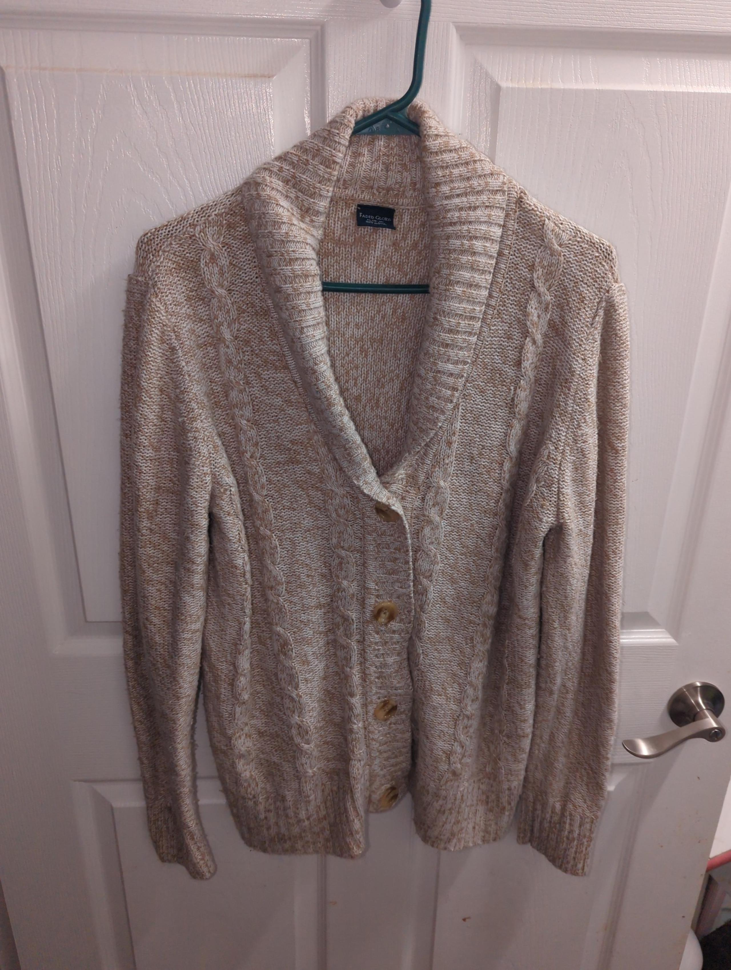 XL faded glory buttoned cardigan sweater