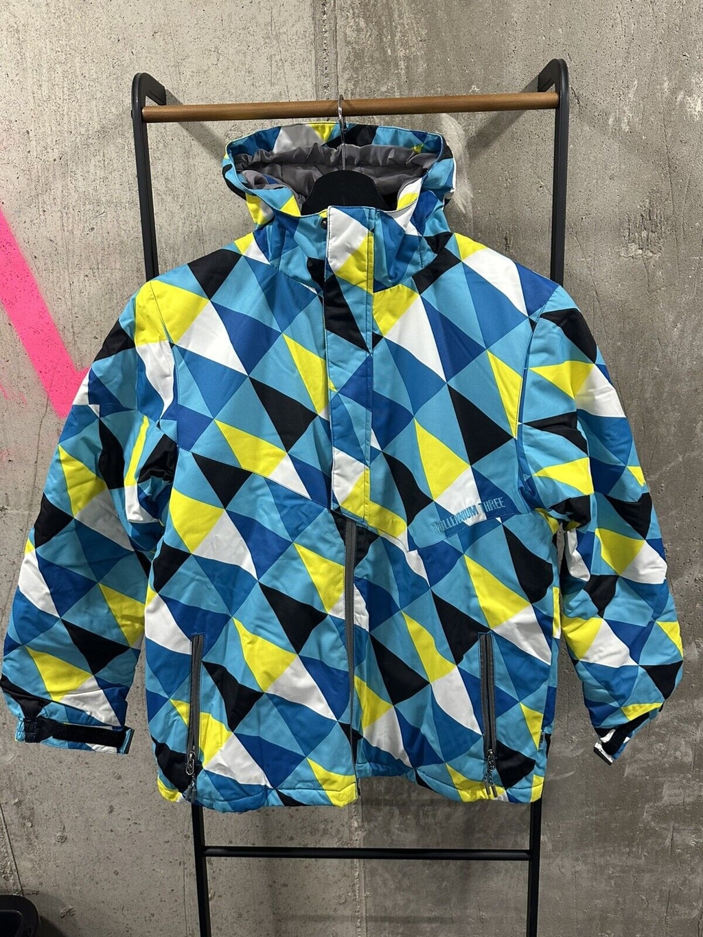 Millennium Three Snowboard Jacket - Youth L - Ski Winter Snow - M3