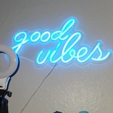 Good Vibes Neon Sign for Bedroom Wall Decor Powered by USB Neon Light