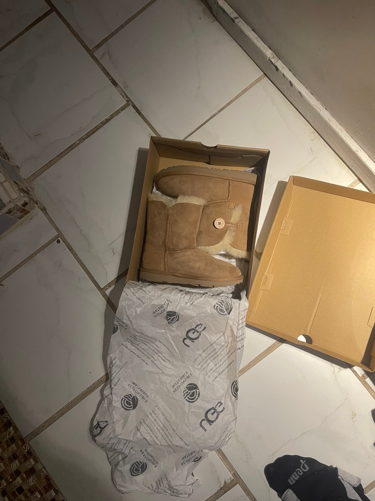 bailey button uggs