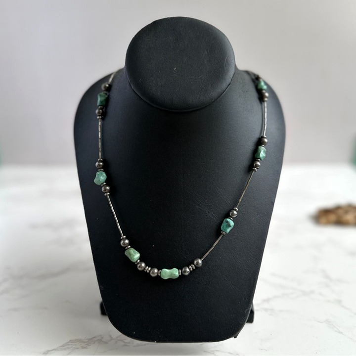 Vintage Turquoise Nugget Hematite Bead Liquid Silver Necklace 23 Long