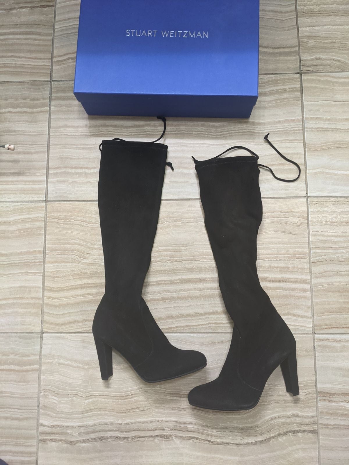 Stuart Weitzman Keenland Suede boot