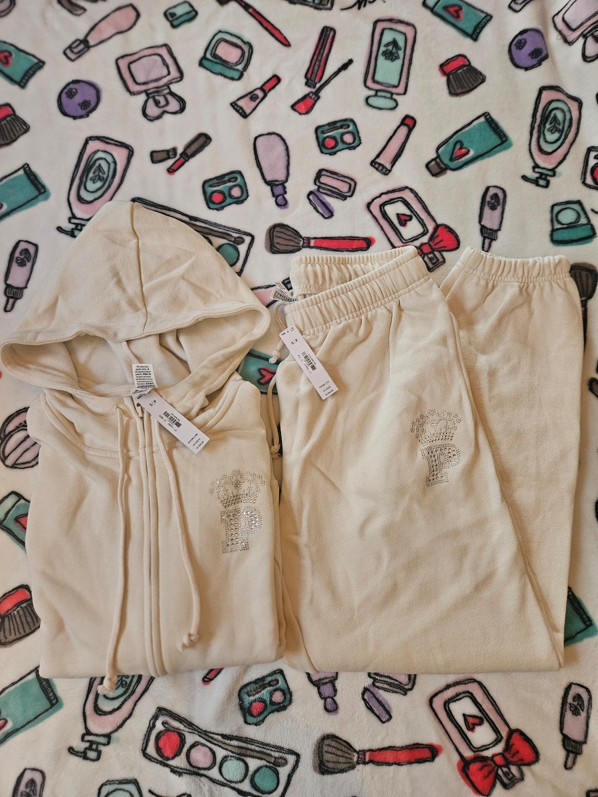 NWT VS PINK Sweat suit