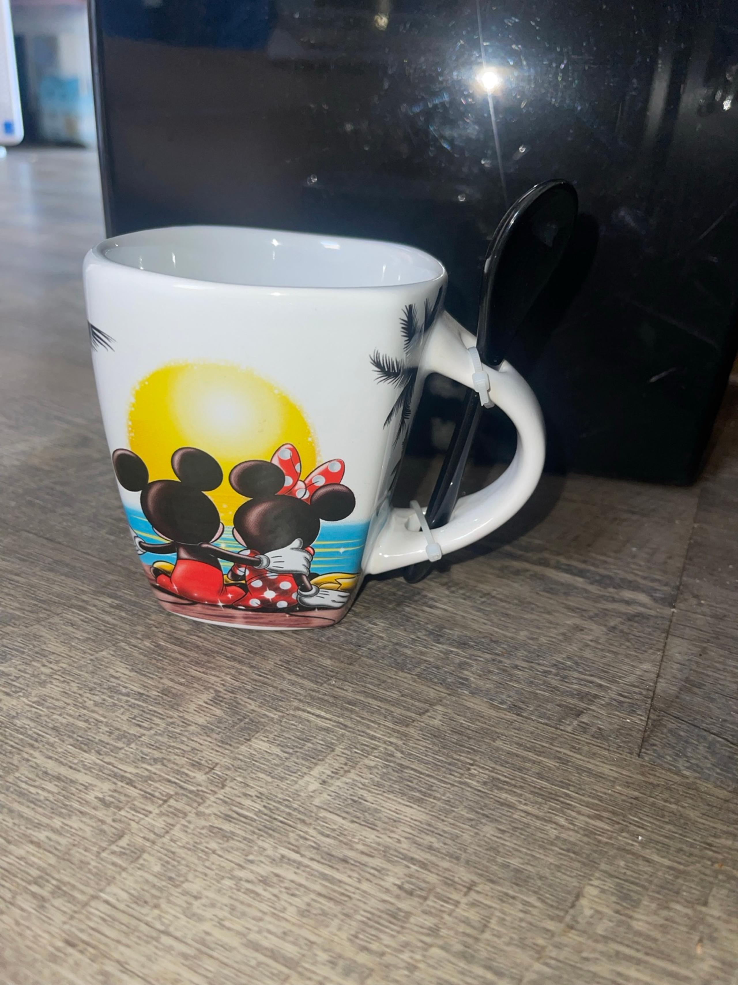 Disney Mickey and Minnie mug/cup