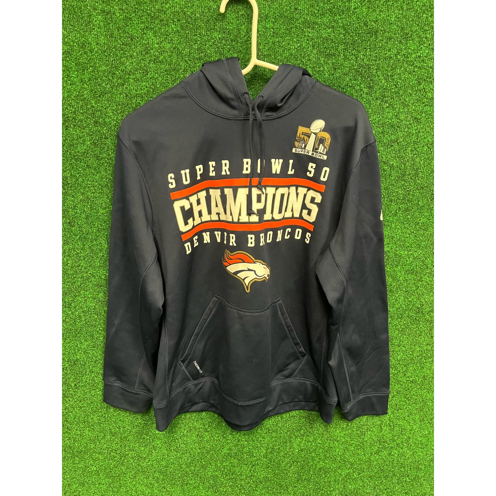2015 Denver Broncos Nike Super Bowl Champs pullover heavy sweatshirt Sz Large