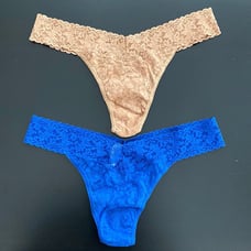 HANKY PANKY PLUS SET OF 2 LACE ORIGINAL RISE THONG