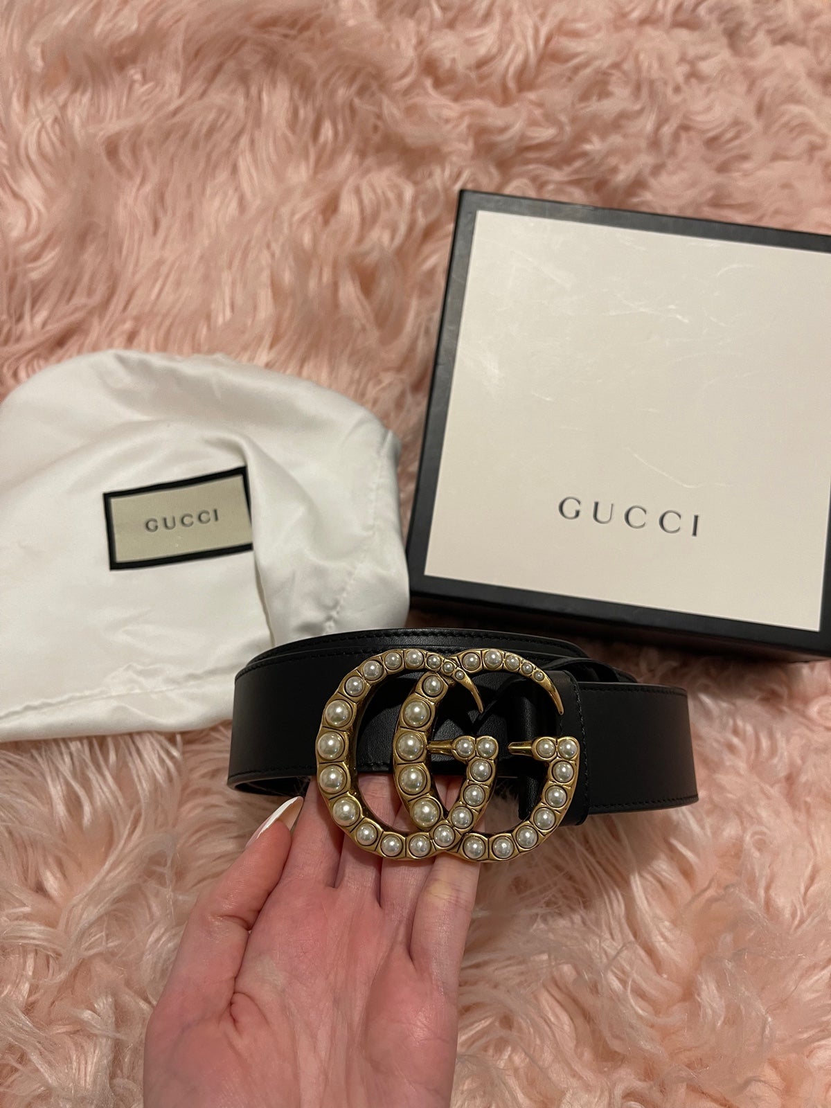 LARGE GUCCI PEARL BLACK LEATHER BELT (SIZE 85-34)