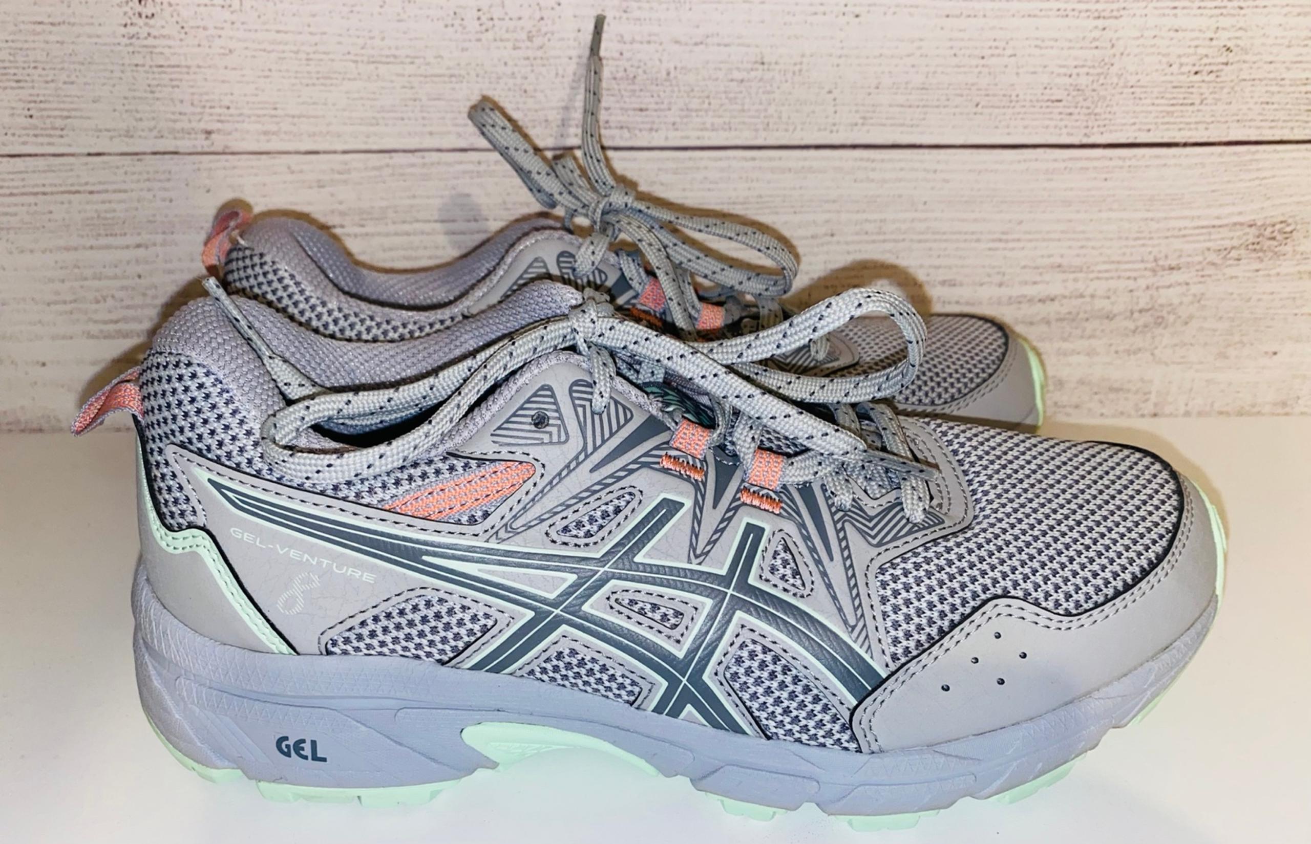 Asics Womens Sz 6 Gel Running Shoes Sneakers