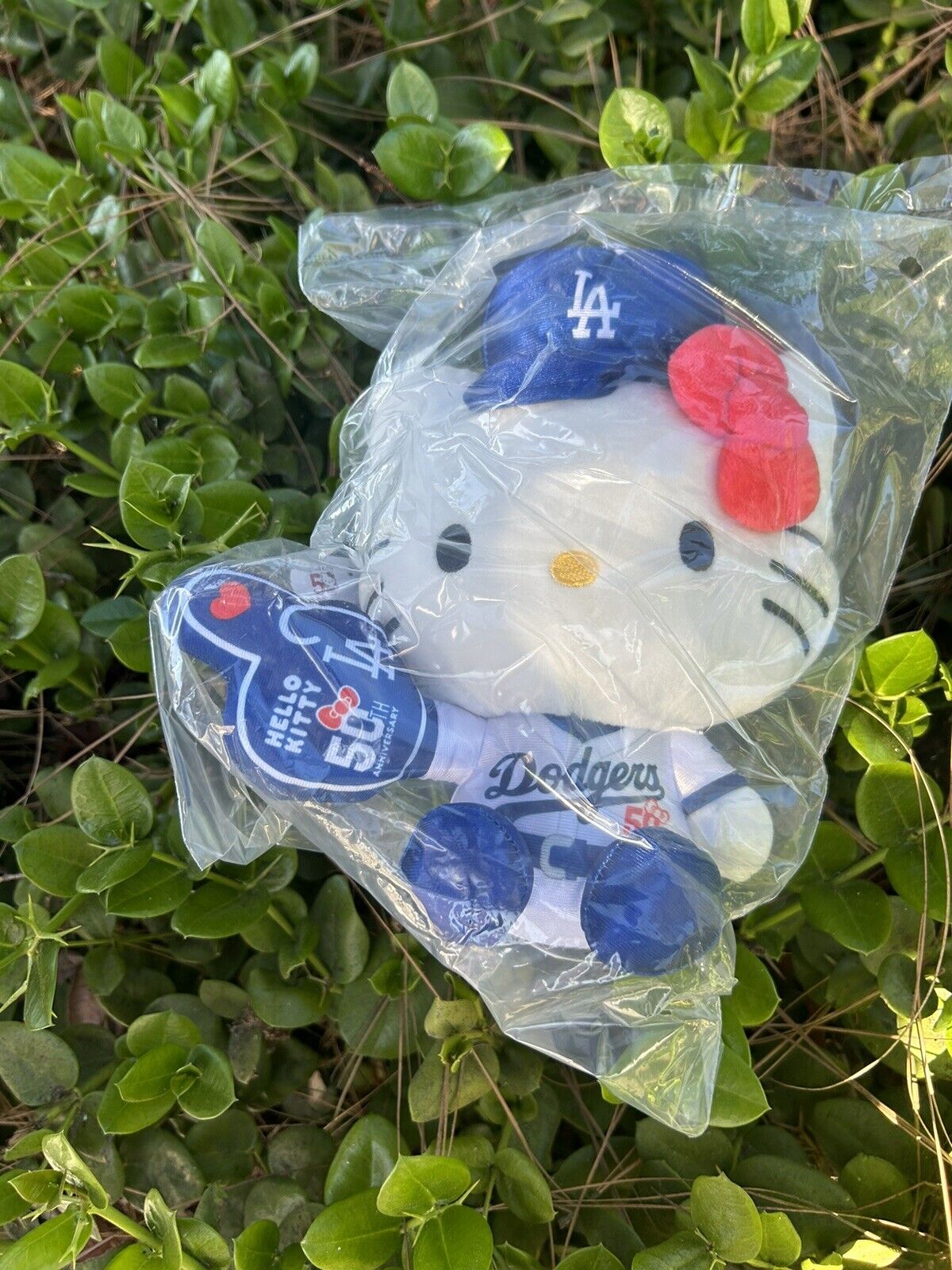 Dodgers Hello Kitty Los Angeles Plush Doll 2024 SGA 50TH MLB Baseball