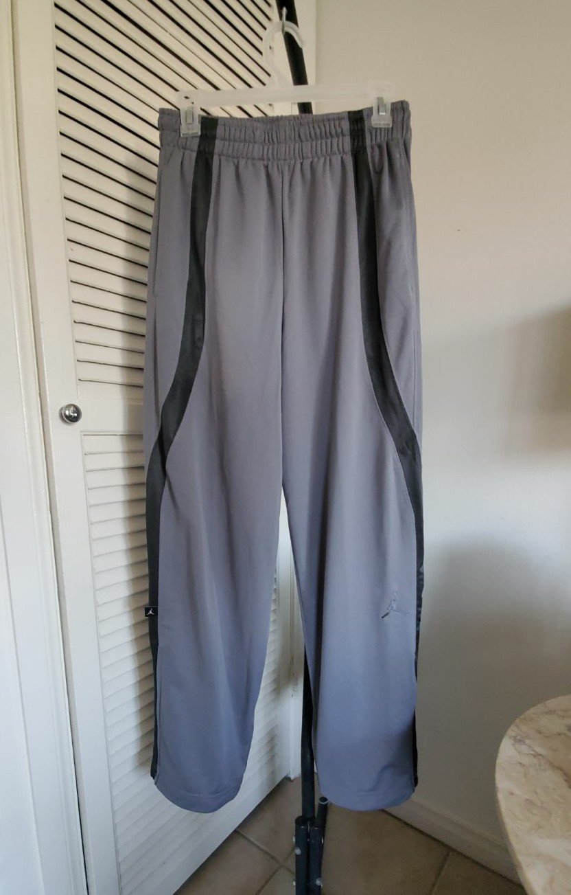 Nike Jordan Gray Dri-Fit Pants Size Smal