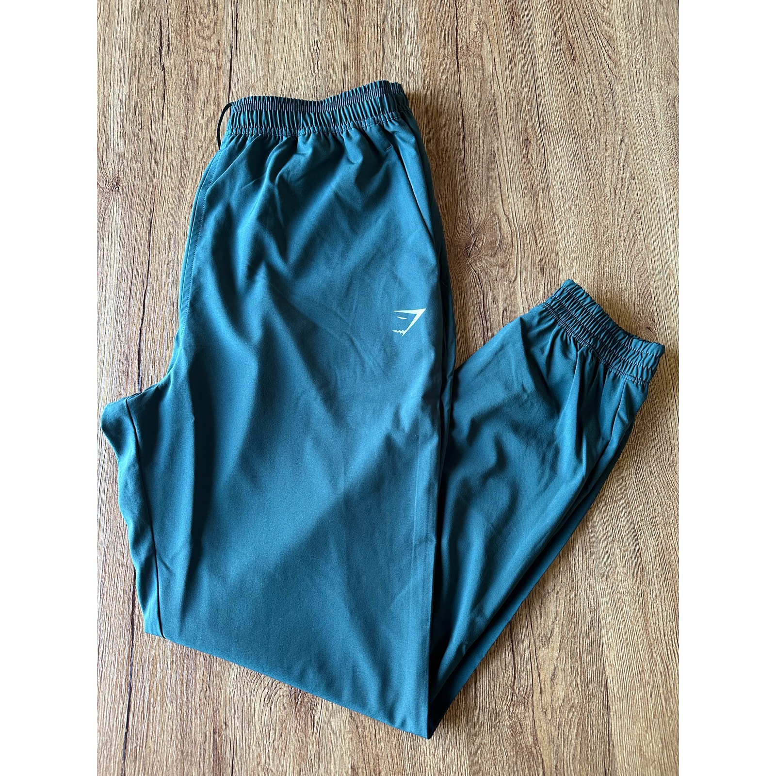 Gymshark Light Weight Green Joggers Men's Medium