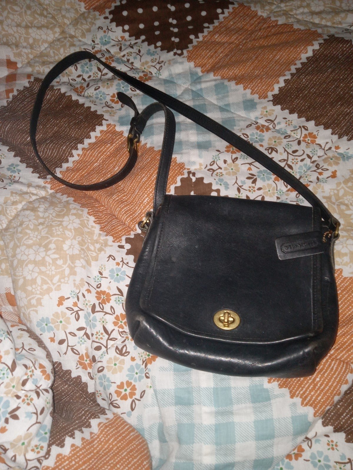 vintage Coach crossbody purse
