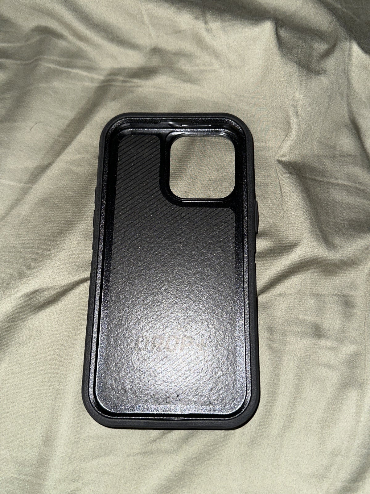 iphone14 pro max phone case outterbox