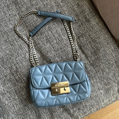 Michael Kors Sloan Blue Quilted Bag with Silver Chain, crossbody convertible