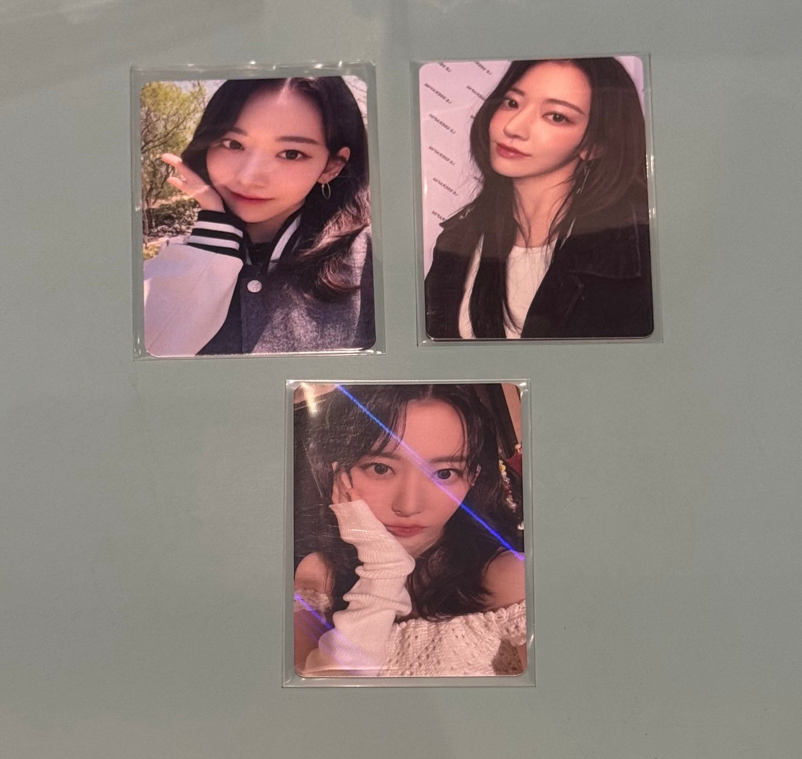 Le sserafim sakura photocards pobs lot bundle
