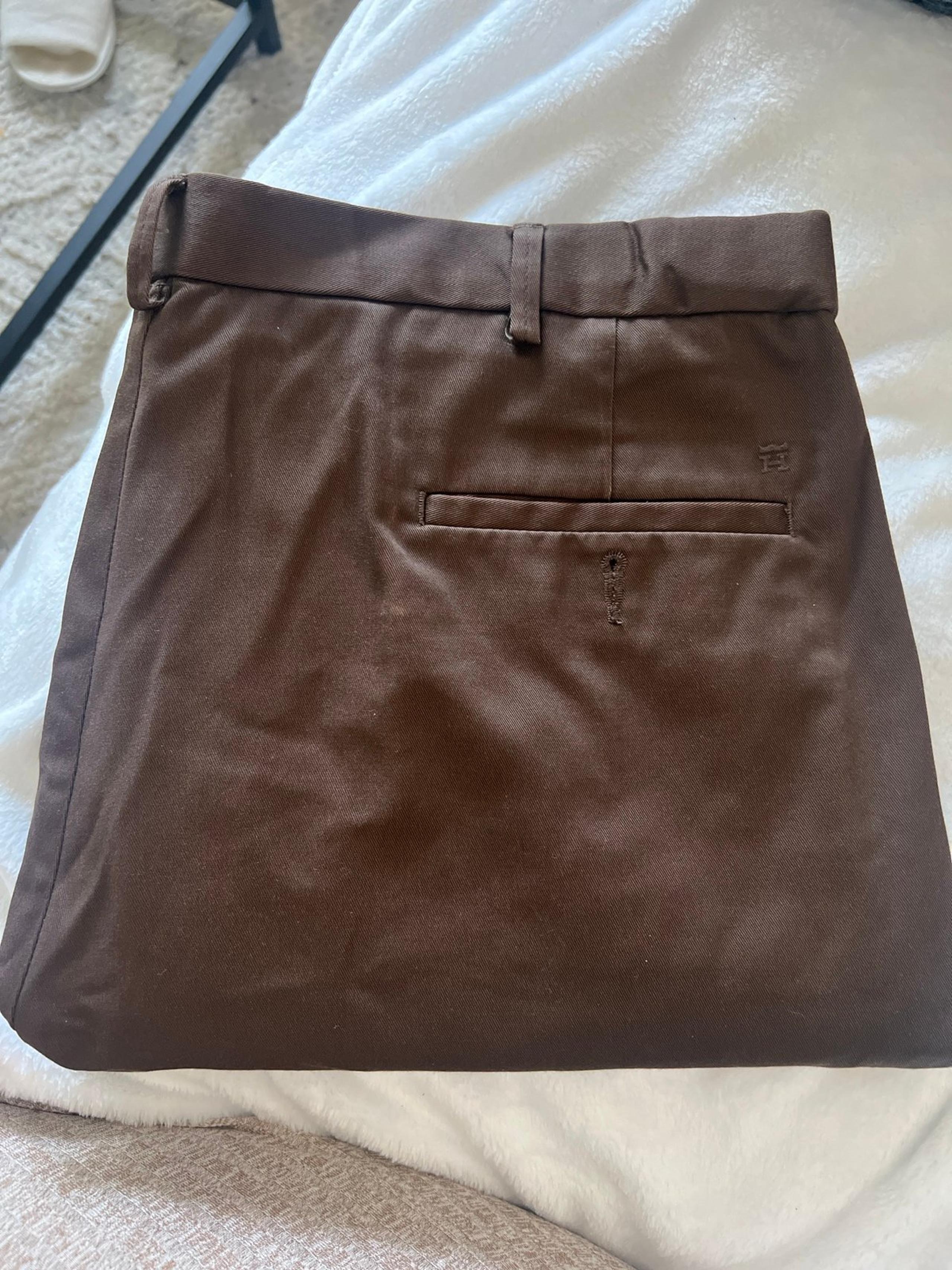 Men’s pants brown