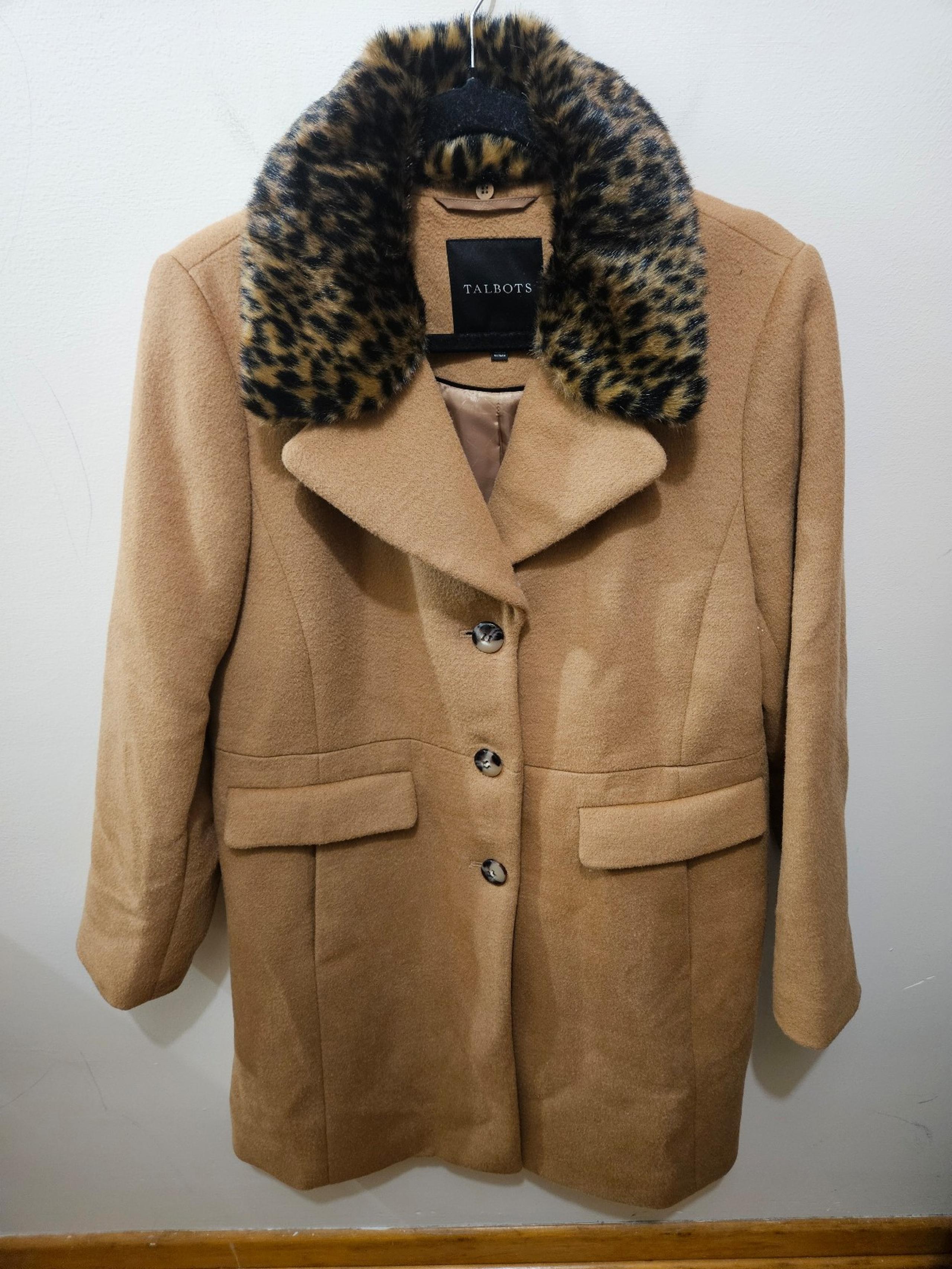 Talbots Tan Faux Fur Long Wool Button Front Heavy Old Money Mob Peacoat Size 12