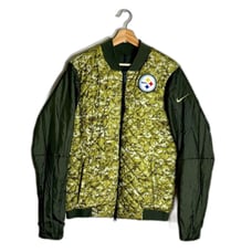 Pittsburgh Steelers men’s Salute To Service Bomber Jacket reversible size M