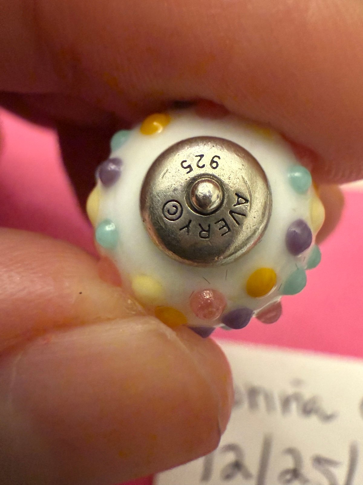 James Avery glass charm like new - detail