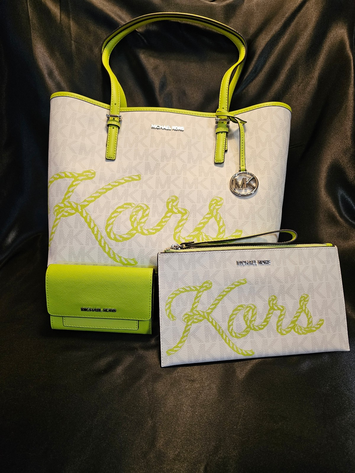 michael kors tote jet set medium