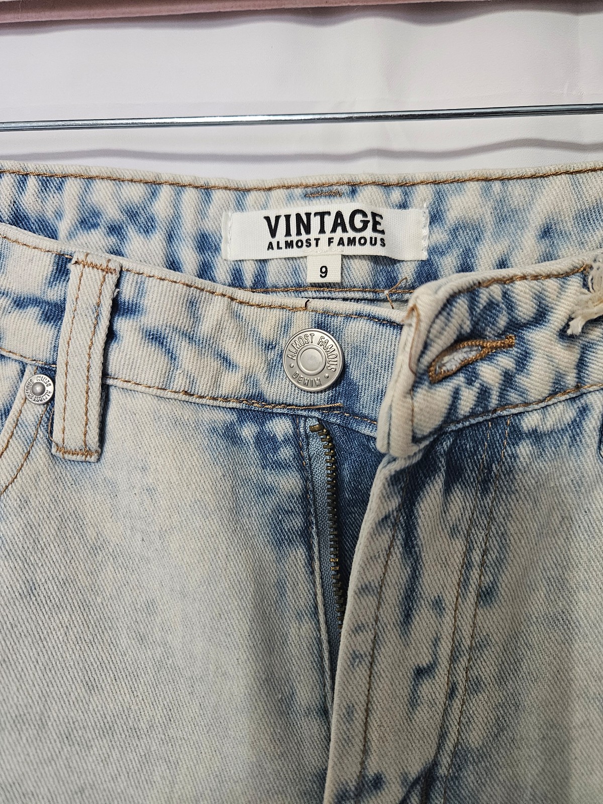 Womens, Almost Famous Vintage Distressed,Flare, Size 9 jeans