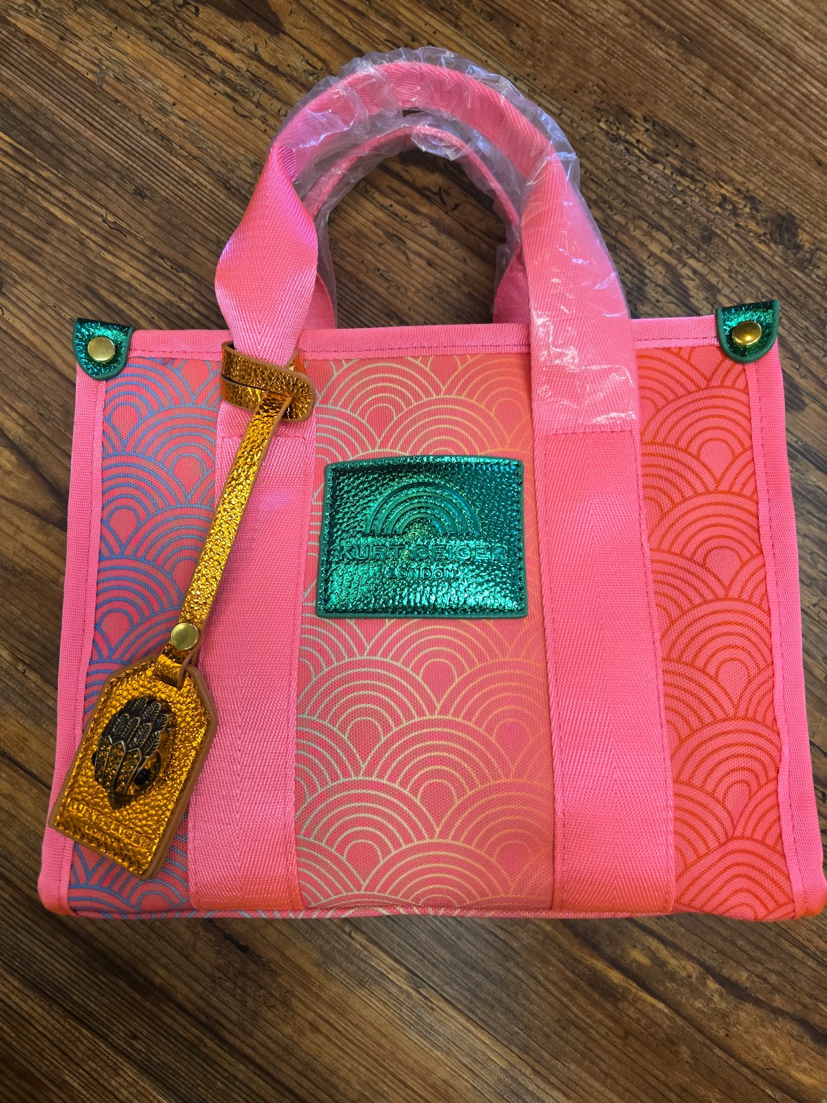 Kurt Geiger small southbank tote nwt bold colors beautiful roomy lightweight