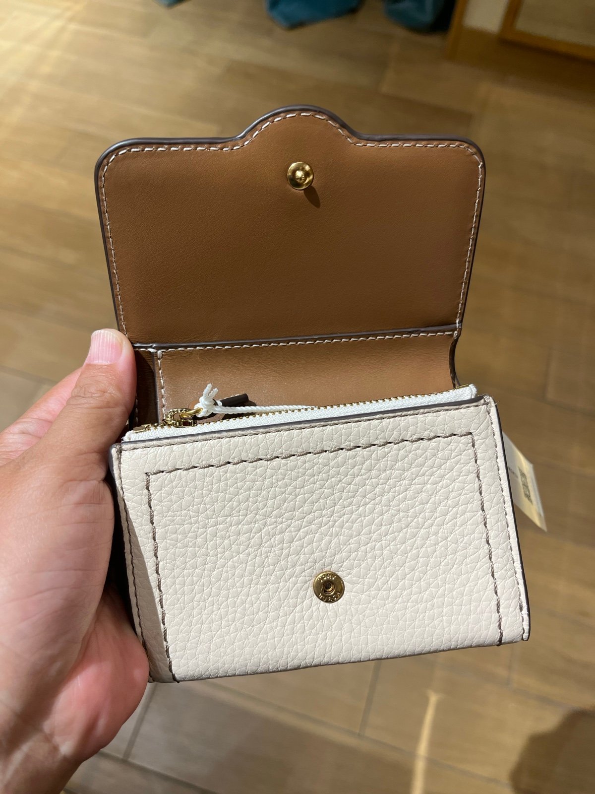 ★ブティックモデル★TORY BURCH FELIX MEDIUM WALLET Amazon.com: Tory Burch 146501 Felix Black With Gold Hardware