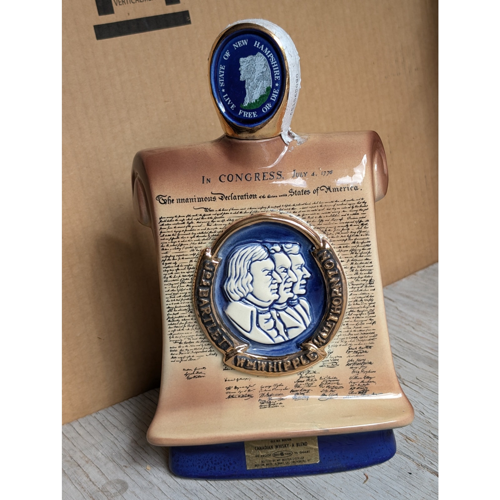 VINTAGE Royal Halburton 1976 Bicentennial New Hampshire Decanter OMB Bottle 51