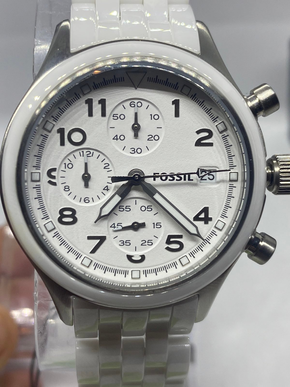 Fossil Watch For Ladies 37 Mm Oversized , Ceramic White with Tag. /Box