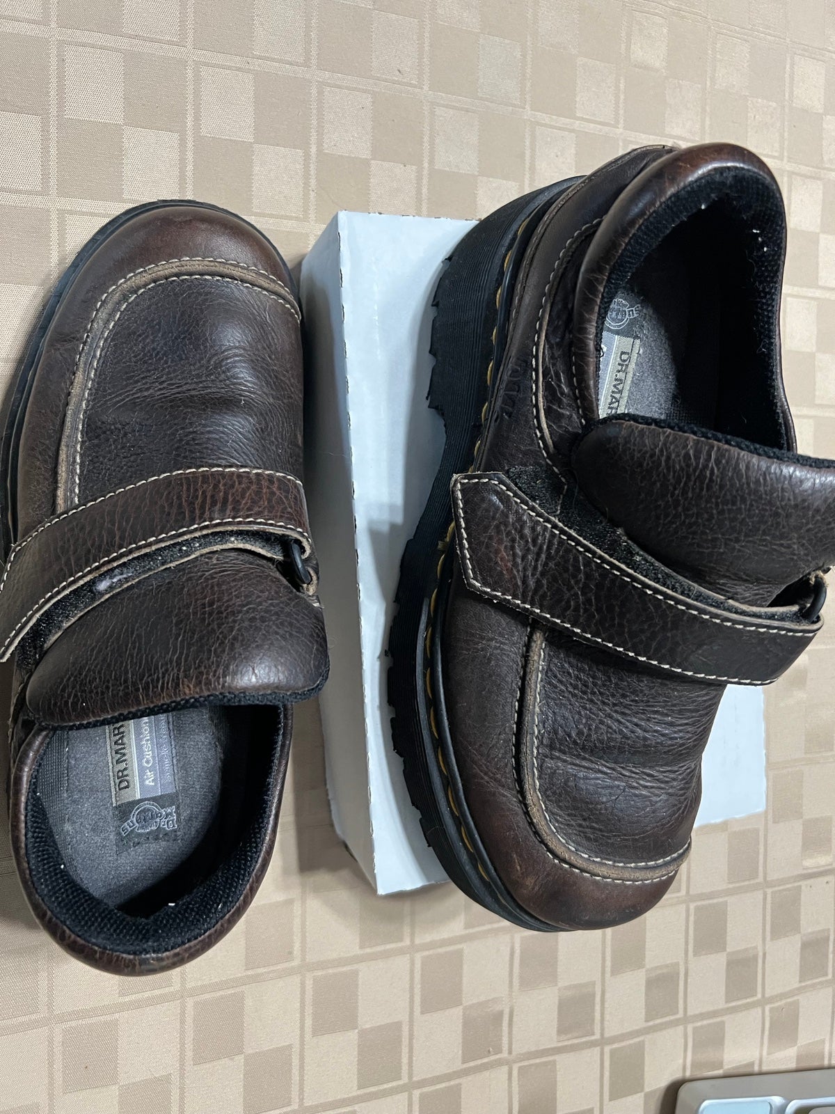 Dr. Martens Shoes Womens Size 5 Brown Leather Oxford Air Cushioned 9380 England