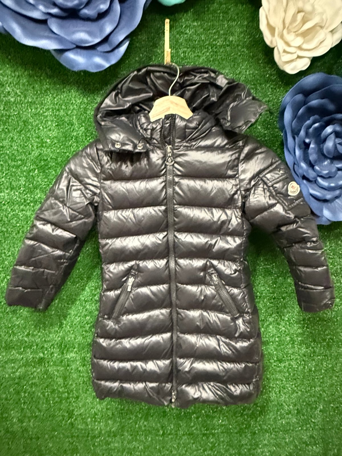 Moncler Black Puffer Coat Size 5 Toddler