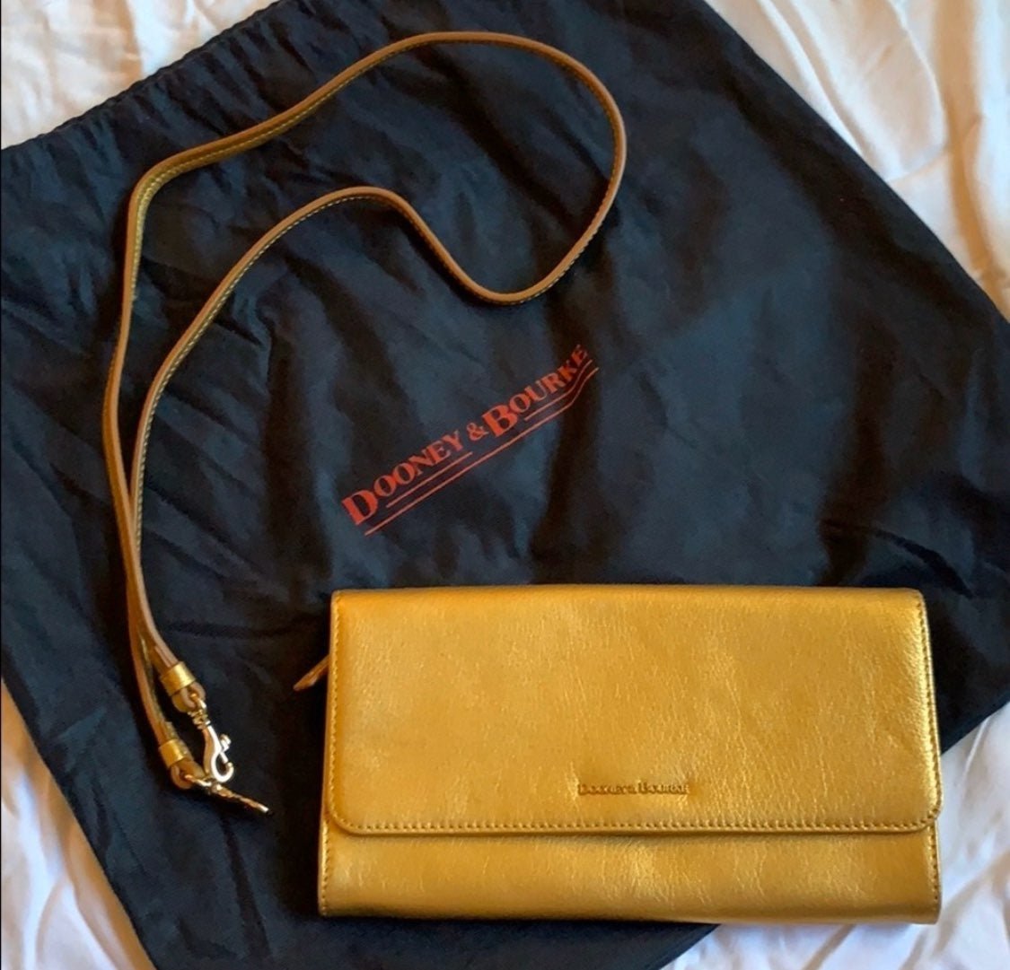 dooney & bourke purse