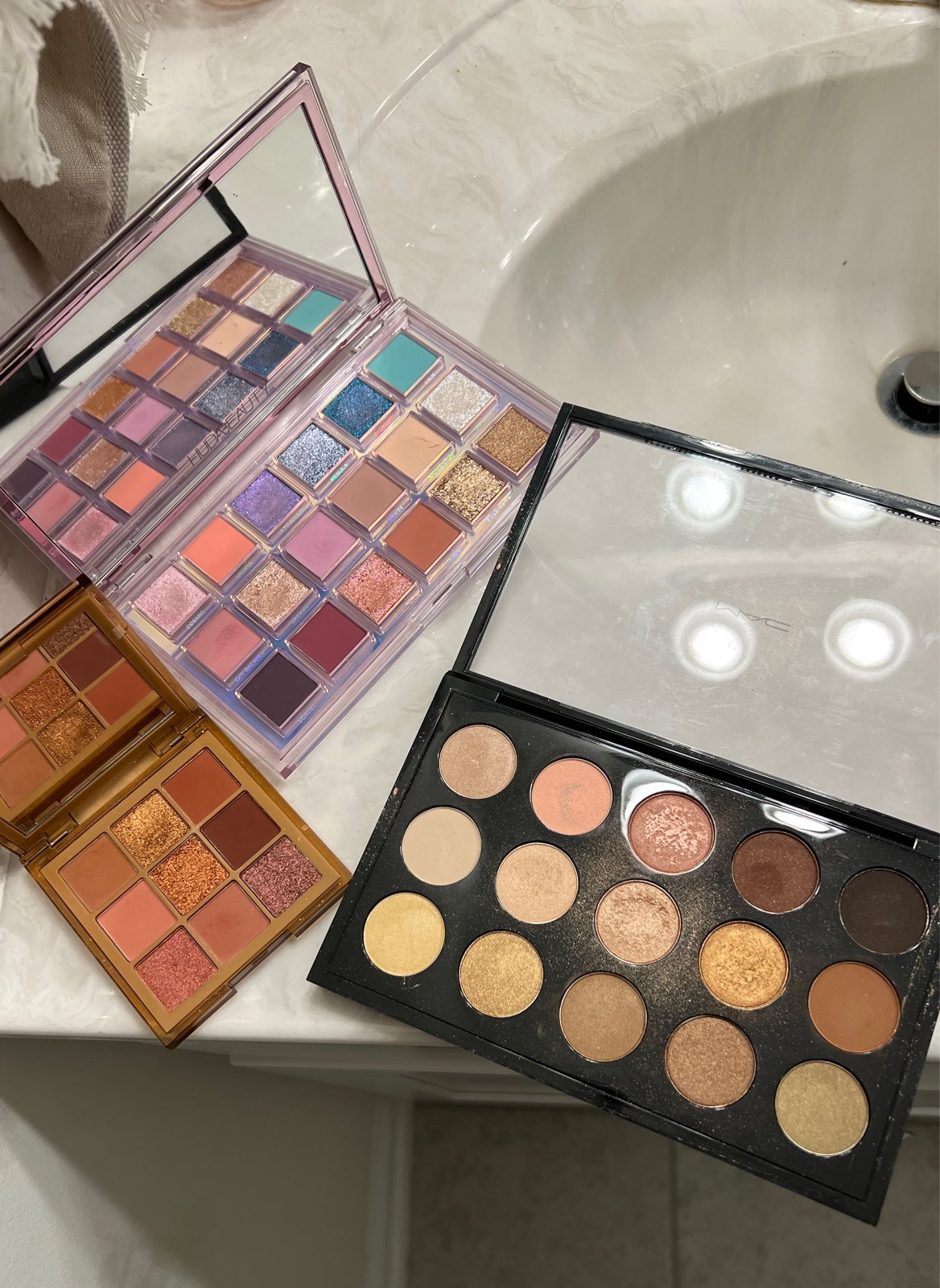 make up pallet