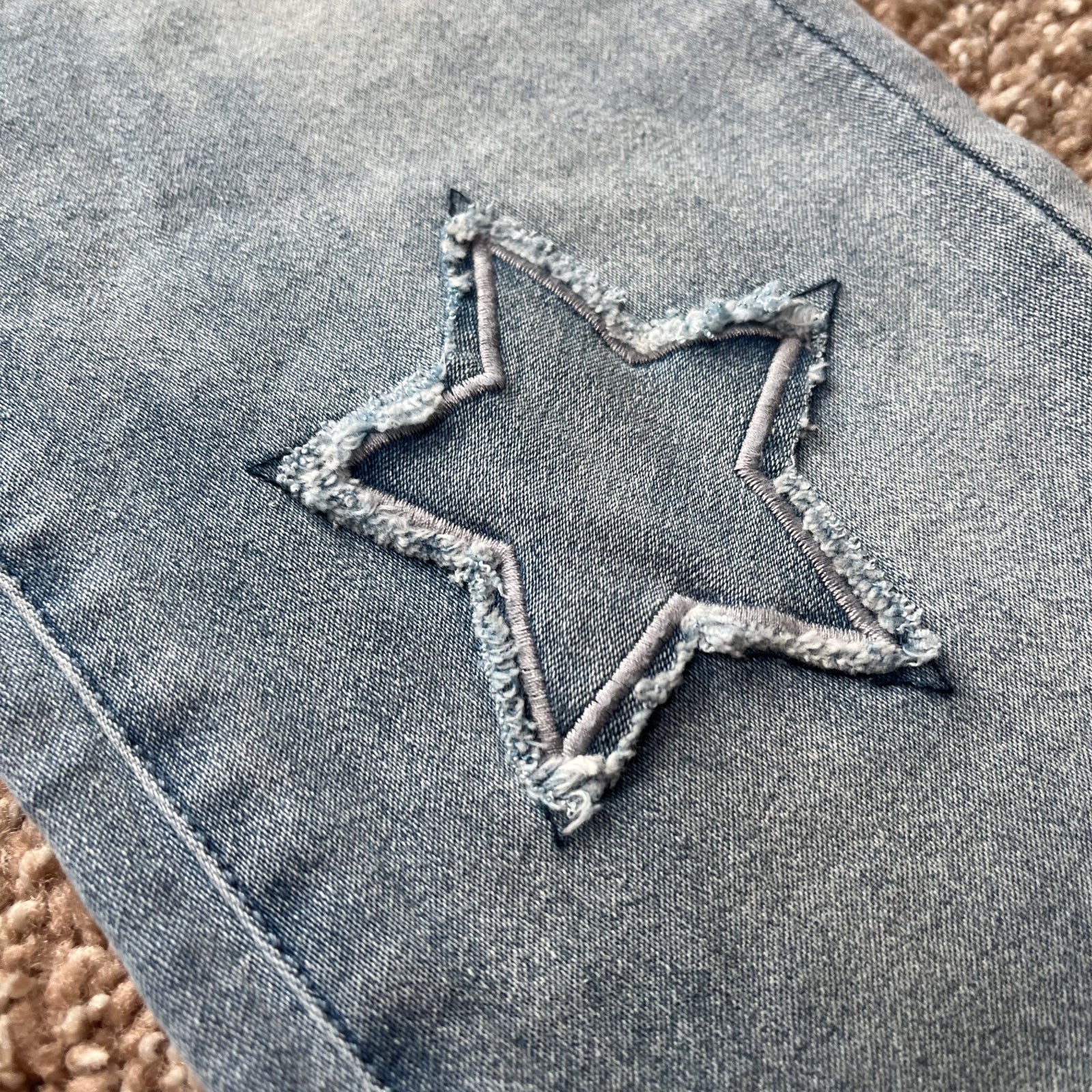 Diane Gilman Star Appliqué shops Jeans