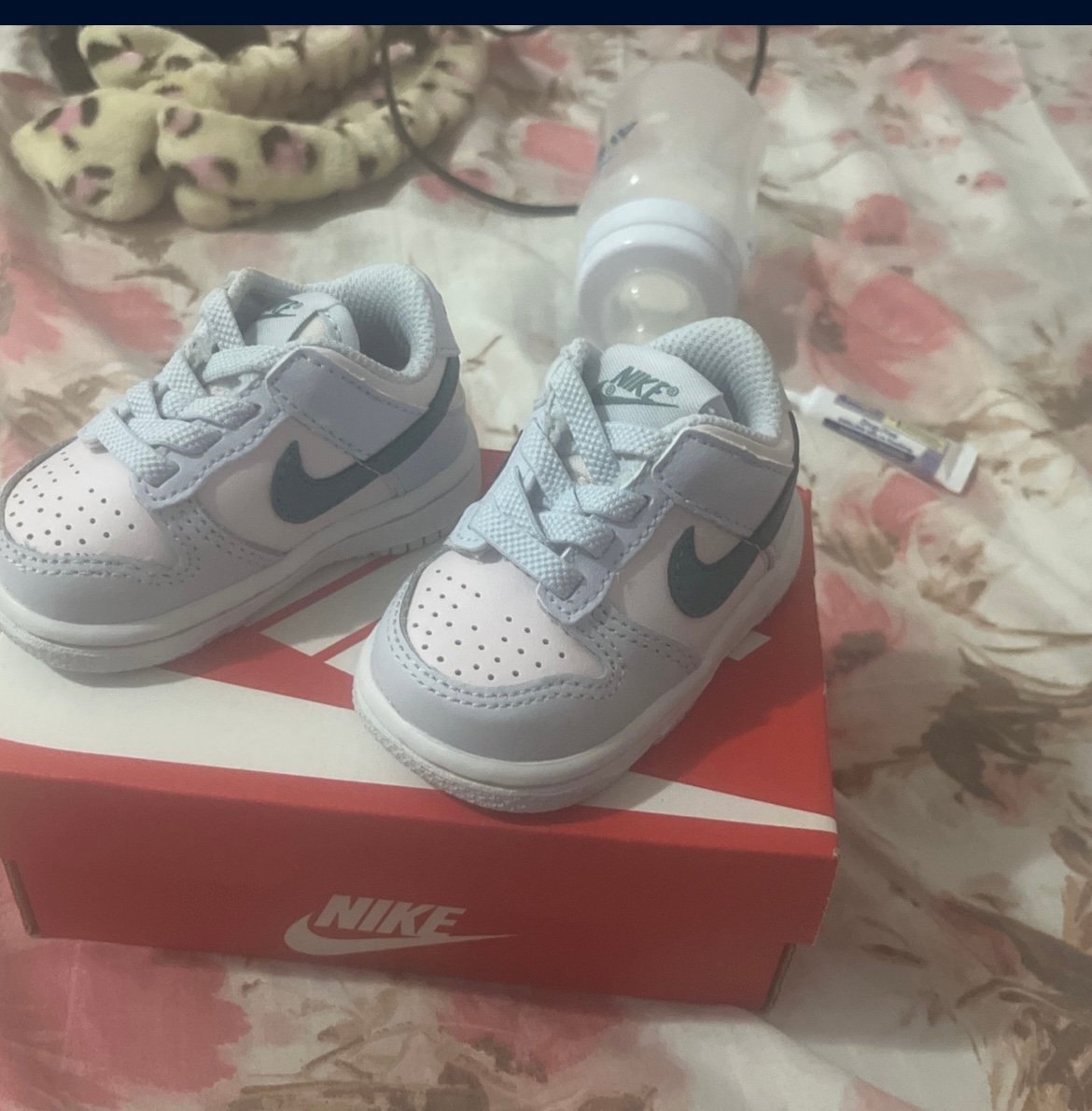 baby shoes size 2c