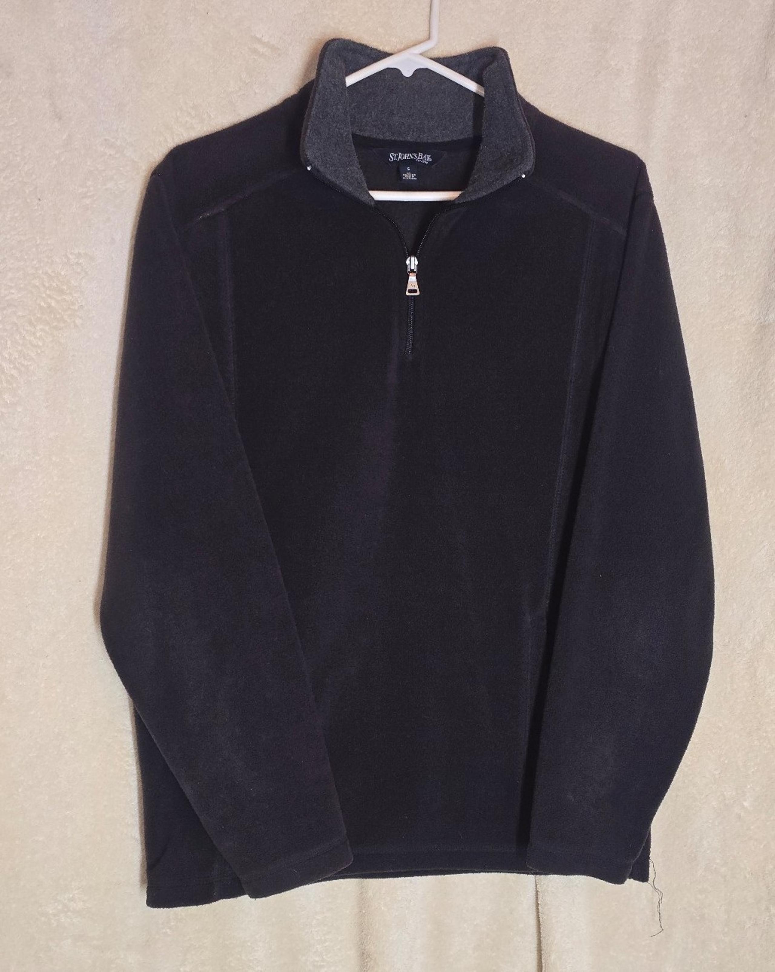 St. John's Bay Mens Fleece 1/4 Zip Pullover Black Sweater Size Small W/ Pockets