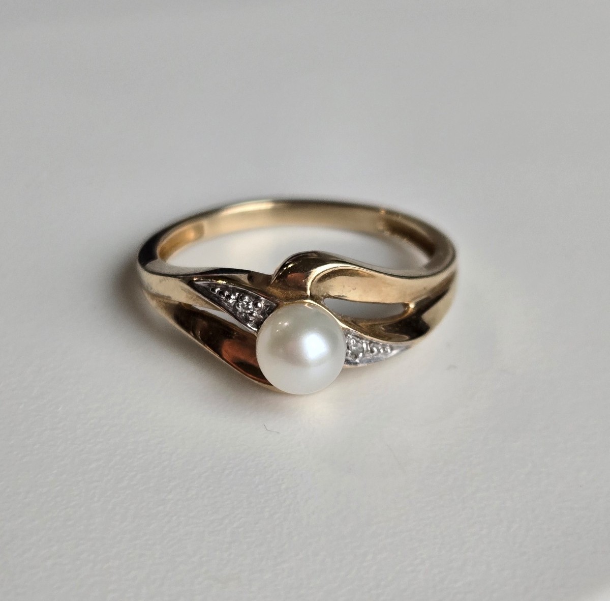 Vintage Gold Pearl Ring 10kt